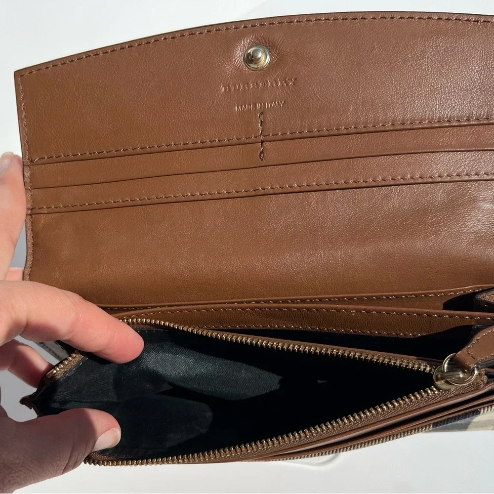 BURBERRY Porter Continental Long Wallet - Picture 7 of 10